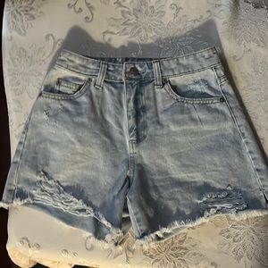 No Boundaries shorts